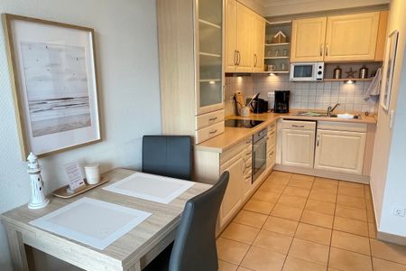 Apartment-Residenz Ostseestrand Apartment-Residenz Ostseestrand 36 Kühlungsborn - Küchenzeile mit Backofen im kbar36, Hermann-Häcker Straße 42a, Apartment-Residenz Ostseestrand in Kühlungsborn