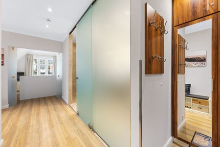 Villa Löwenstein Villa Löwenstein 14 Kühlungsborn - Flur mit Garderobe im kbvl14, Villa Löwenstein, Ostseeallee 27 auf Langeoog