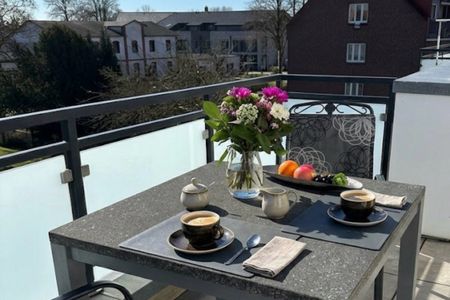 2001 - Penthouse Brigitte mit Teilmeerblick und Hund Kellenhusen - 