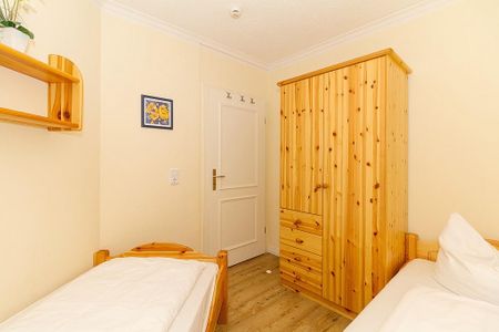 Apartmenthaus Atlantik Apartmenthaus Atlantik 214 Kühlungsborn - Schlafzimmer mit zwei Einzelbetten