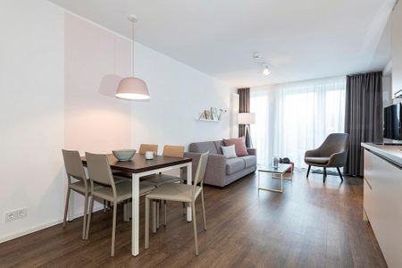 Apartmentvilla Anna See Apartmentvilla Anna See 1-13 Langeoog - Wohn-Essbereich mit Esstisch, Sitzgelegenheiten