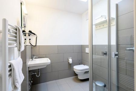 Deichhäuser Anna Küste Deichhäuser Anna Küste 1-33 Bensersiel - Badezimmer mit WC und Waschtisch