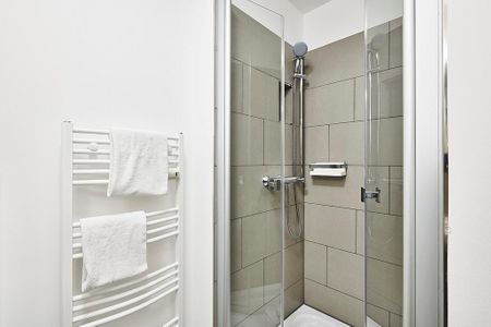 Deichhäuser Anna Küste Deichhäuser Anna Küste 2-22 Bensersiel - Badezimmer mit Dusche