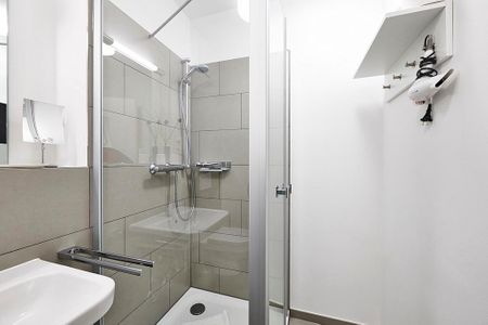 Deichhäuser Anna Küste Deichhäuser Anna Küste 3-21 Bensersiel - Badezimmer mit Dusche