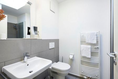 Deichhäuser Anna Küste Deichhäuser Anna Küste 3-32 Bensersiel - Badezimmer mit Dusche