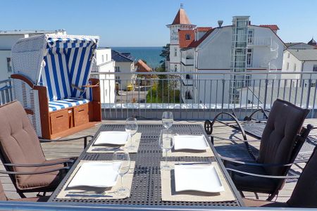 DünenResort Binz DünenResort Binz 435 Rügen - Balkon mit Gartenmöbeln