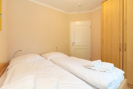 Dünenschloss Dünenschloss 2-12 Kühlungsborn - Schlafzimmer mit Kleiderschrank