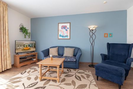 Meeresblick Meeresblick 306 Kühlungsborn - Wohn-Essbereich mit Couch