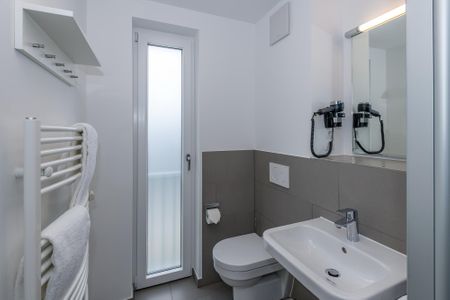 Deichhäuser Anna Küste Deichhäuser Anna Küste 6-20 Bensersiel - Badezimmer mit Dusche