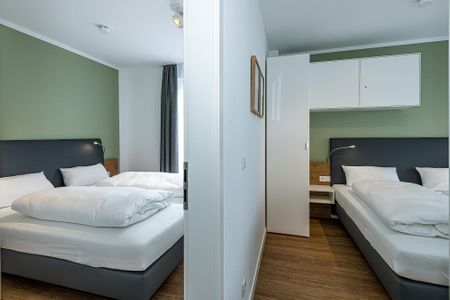 Deichhäuser Anna Küste Deichhäuser Anna Küste 7-23 Bensersiel - Flur mit Zugang zum Schlafzimmer