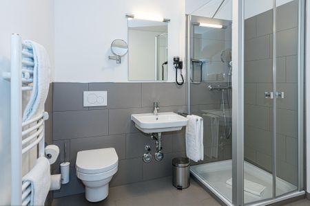 Deichhäuser Anna Küste Deichhäuser Anna Küste 7-24 Bensersiel - Badezimmer mit Dusche