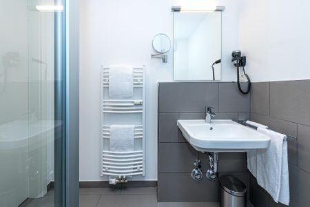 Deichhäuser Anna Küste Deichhäuser Anna Küste 7-33 Bensersiel - Badezimmer mit Dusche