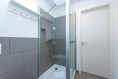 Deichhäuser Anna Küste Deichhäuser Anna Küste 7-33 Bensersiel - Badezimmer mit Dusche