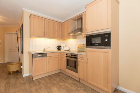 Apartmenthaus Atlantik Apartmenthaus Atlantik 102 Kühlungsborn - Küchenzeile mit Backofen