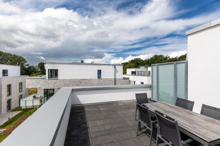 Aparthotel Ostseeallee Aparthotel Ostseeallee 5-46 Boltenhagen - Dachterrasse mit Tisch und Sitzmöglichkeiten