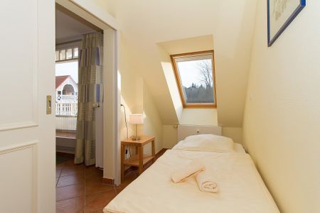 Dünenschloss Dünenschloss 2-22 Kühlungsborn - Schlafzimmer mit Einzelbett