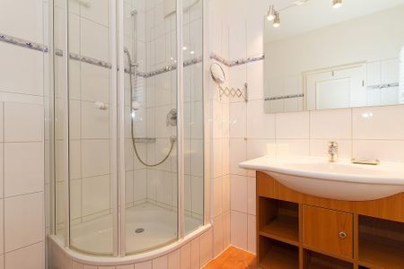 Dünenschloss Dünenschloss 2-22 Kühlungsborn - Badezimmer mit Dusche