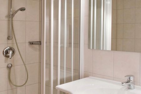Apartment-Residenz Ostseestrand Apartment-Residenz Ostseestrand 27 Kühlungsborn - Badezimmer mit Dusche