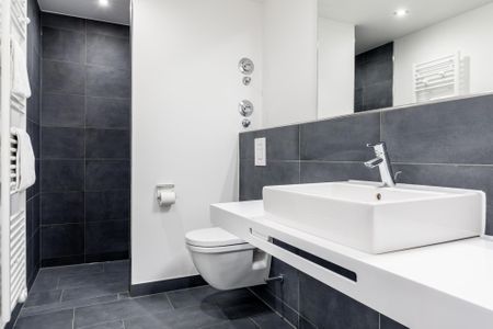 Apartmentanlage Meerblickvilla Apartmentanlage Meerblickvilla 2-22 Großenbrode - Badezimmer mit Waschtisch und WC