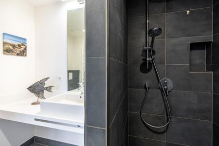 Apartmentanlage Meerblickvilla Apartmentanlage Meerblickvilla 2-25 Großenbrode - Badezimmer 1 mit Regendusche