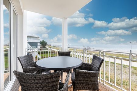 Apartmentanlage Meerblickvilla Apartmentanlage Meerblickvilla 1-13 Großenbrode - Balkon mit Blick zur Ostsee