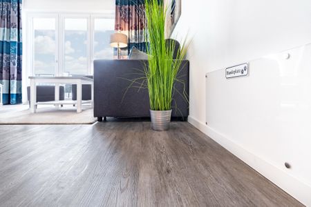 Apartmentanlage Meerblickvilla Apartmentanlage Meerblickvilla 2-25 Großenbrode - Wohn-/Essbereich mit Hundeplatz