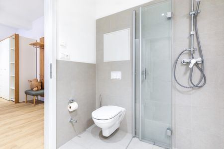 Ferienapartments am Krusespeicher Ferienapartments am Krusespeicher 0-02 Wismar - Badezimmer mit ebenerdiger Regendusche