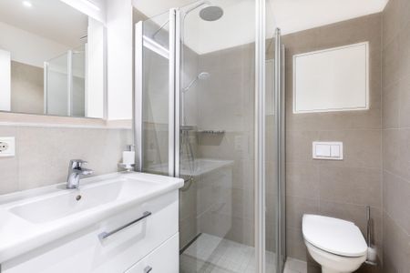 Ferienapartments am Krusespeicher Ferienapartments am Krusespeicher 1-07 Wismar - Badezimmer mit ebenerdiger Regendusche