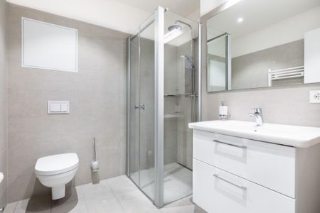 Ferienapartments am Krusespeicher Ferienapartments am Krusespeicher 3-31 Wismar - Badezimmer mit ebenerdiger Dusche
