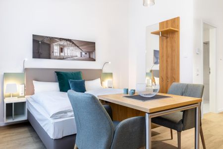 Ferienapartments am Krusespeicher Ferienapartments am Krusespeicher 3-32 Wismar - Wohn-/Schlafbereich mit Garderobe