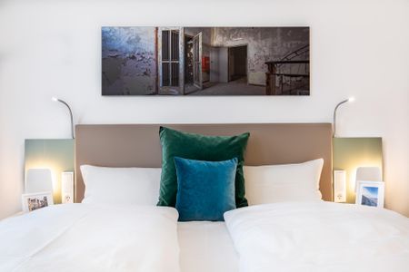 Ferienapartments am Krusespeicher Ferienapartments am Krusespeicher 1-14 Wismar - Wohn-/Schlafbereich mit Boxspringbett