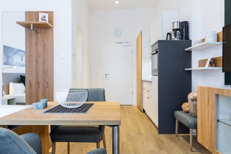 Ferienapartments am Krusespeicher Ferienapartments am Krusespeicher 3-34 Wismar - Wohn-/Schlafbereich mit Garderobe