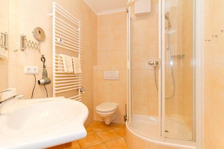 Apartmenthaus Atlantik Apartmenthaus Atlantik 312 Kühlungsborn - Badezimmer mit Dusche