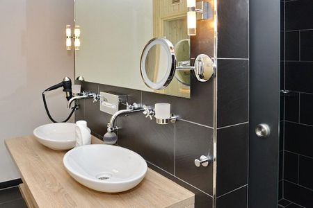 Resort Deichgraf Resort Deichgraf 31-08 Wremen - Badezimmer mit Dusche