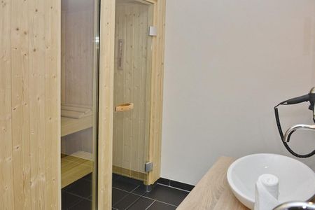Resort Deichgraf Resort Deichgraf 31-08 Wremen - Badezimmer mit Saunabereich