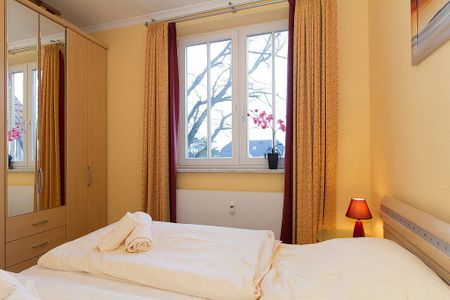 Dünenschloss Dünenschloss 1-33 Kühlungsborn - Schlafzimmer mit Doppelbett