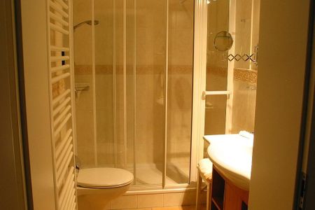 Dünenschloss Dünenschloss 1-28 Kühlungsborn - Badezimmer mit Dusche