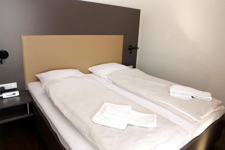 Resort Deichgraf Resort Deichgraf 31-15 Wremen - Schlafzimmer mit Doppelbett