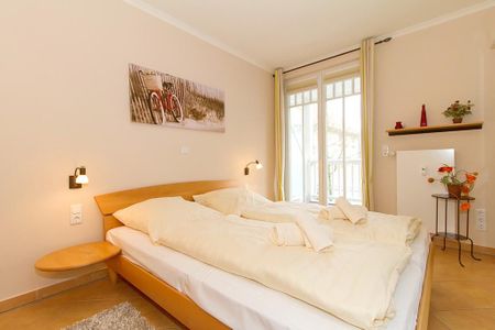 Dünenschloss Dünenschloss 2-10 Kühlungsborn - Schlafzimmer mit Doppelbett