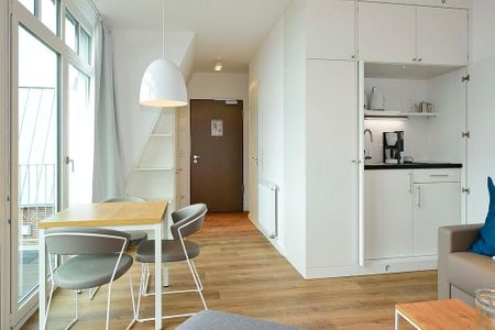 Aparthotel Anna Düne Aparthotel Anna Düne 3-41 Wangerooge - Wohn/ Essbereich mit Küchenzeile