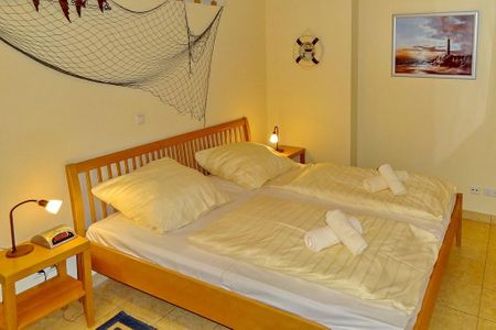 Dünenschloss Dünenschloss 1-20 Kühlungsborn - Schlafzimmer mit Doppelbett