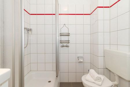 Sünnslag Sünnslag 36-1 Boltenhagen - Badezimmer mit Dusche und WC