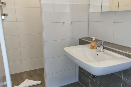 Pension Likedeeler Doppelzimmer William Kidd Pension Likedeeler - Bad Waschtisch