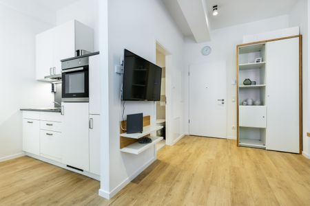 Ferienapartments am Krusespeicher Ferienapartments am Krusespeicher 0-03 Wismar - Wohn-/Schlafbereich mit Kleiderschrank