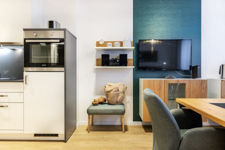 Ferienapartments am Krusespeicher Ferienapartments am Krusespeicher 2-23 Wismar - Wohn-/Schlafbereich mit Küchenzeile