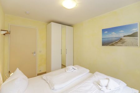 Strandstraße 32 Strandstraße 32-49 Kühlungsborn - 
