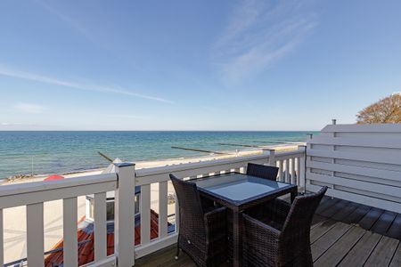 Meeresblick Meeresblick 320 Kühlungsborn - Balkon mit Gartenmöbeln