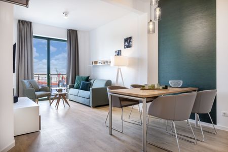 Krusespeicher Krusespeicher 3-51 Wismar - Wohn-Essbereich mit Couch