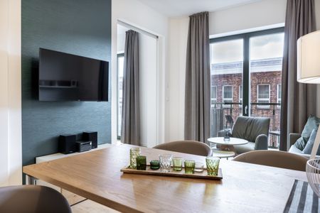 Krusespeicher Krusespeicher 4-54 Wismar - Wohn-Essbereich mit Couch