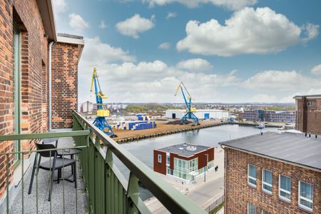 Krusespeicher Krusespeicher 6-70 Wismar - Balkon mit Gartenmöbeln